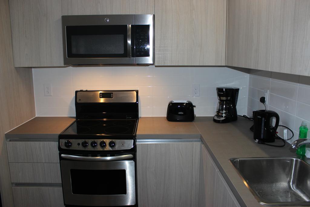 Atlas Suites- Furnished Apartments-College Street, Toronto Exteriér fotografie