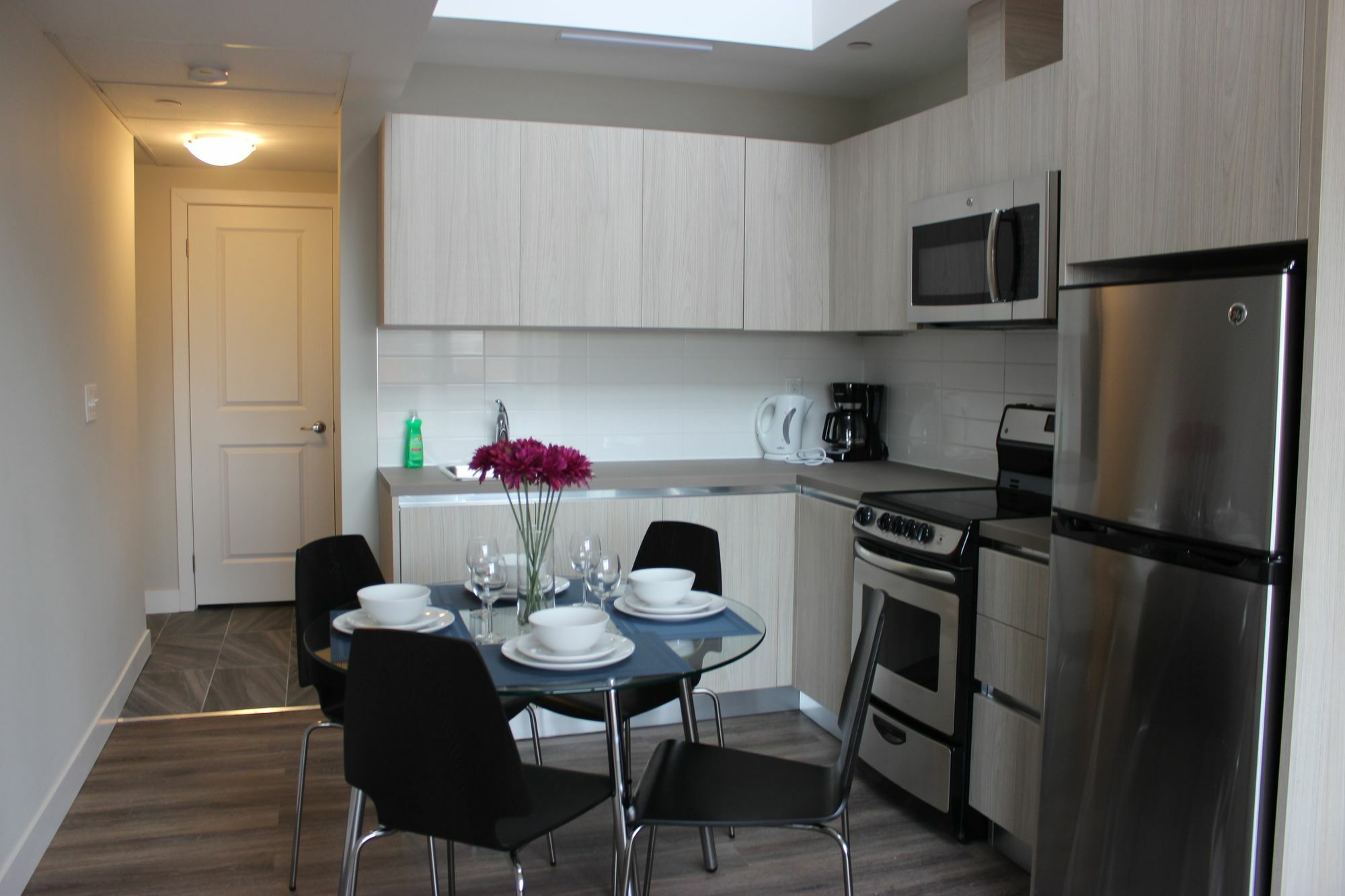 Atlas Suites- Furnished Apartments-College Street, Toronto Exteriér fotografie